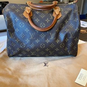 Louis Vuitton Speedy 30